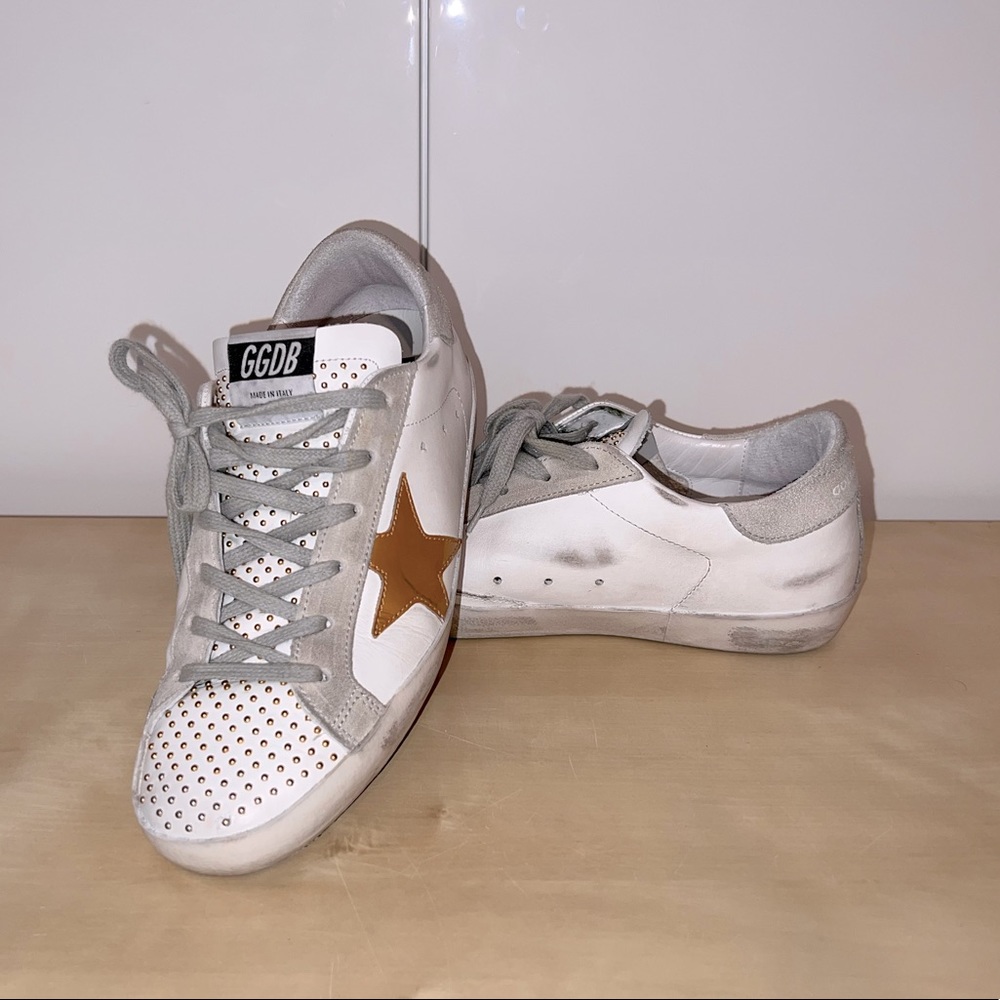 Golden Goose Sneakers